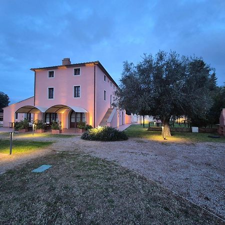 Le Bozze "Il Frantoio" Con Piscina, Wi-Fi, Posto Auto Apartment Castagneto Carducci Bagian luar foto
