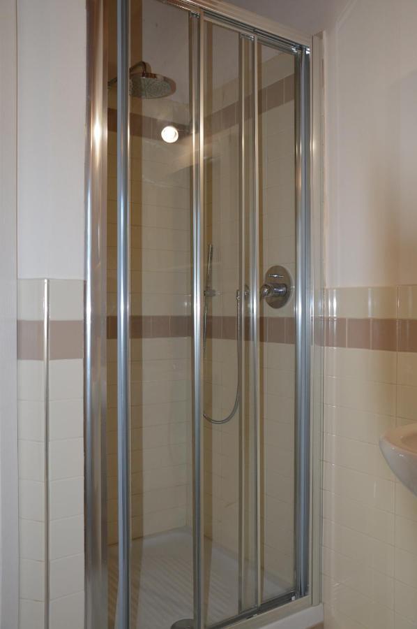 Le Bozze "Il Frantoio" Con Piscina, Wi-Fi, Posto Auto Apartment Castagneto Carducci Bagian luar foto